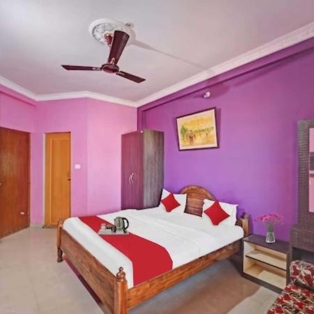 Goroomgo Varanasi Paradise Varanasi - Parking & Restaurant Available - Perfect Location And Comfortable Room Exterior foto